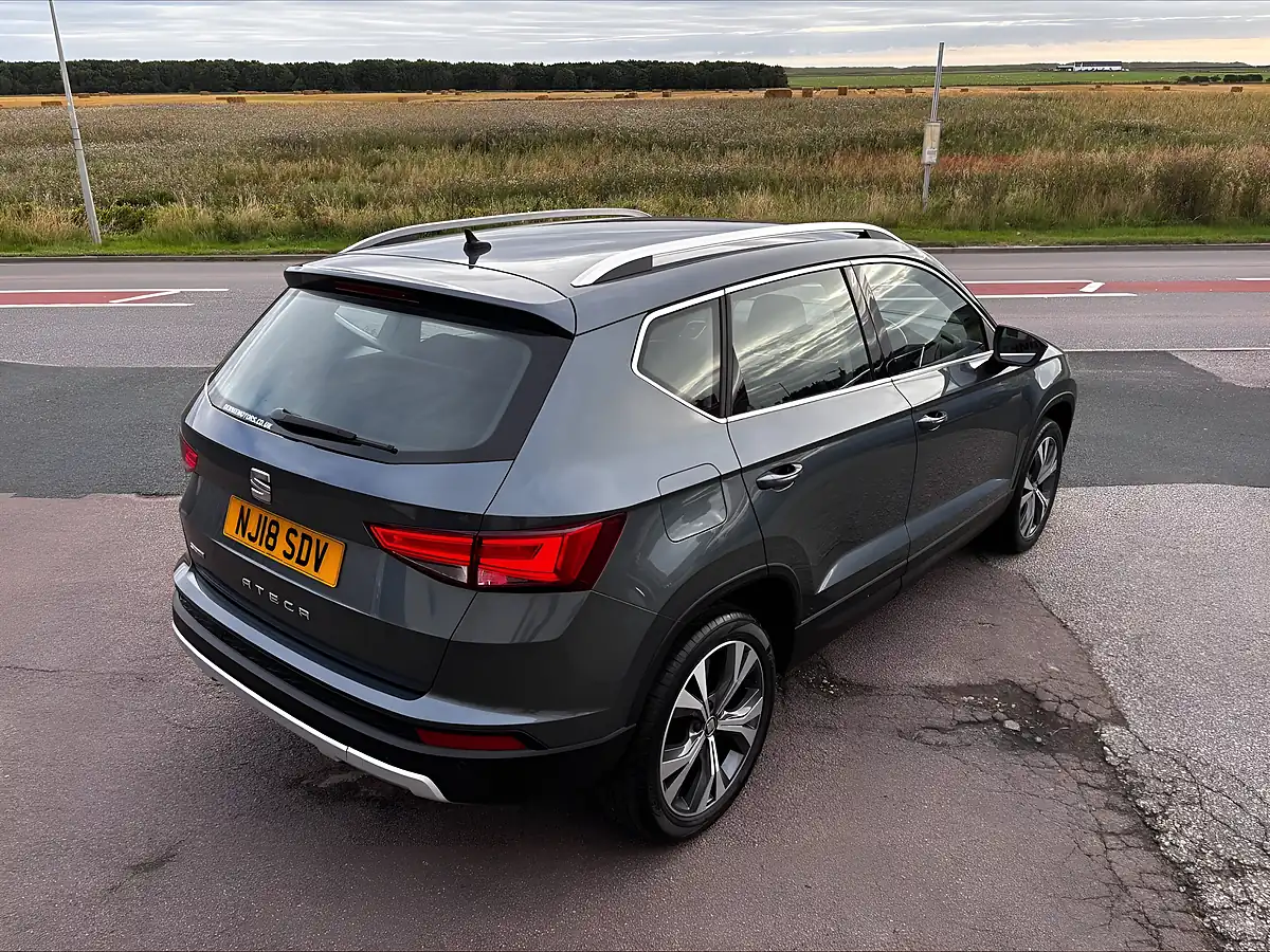 Used 2018 SEAT Ateca Se Technology Grey - Interior and Exterior details 5