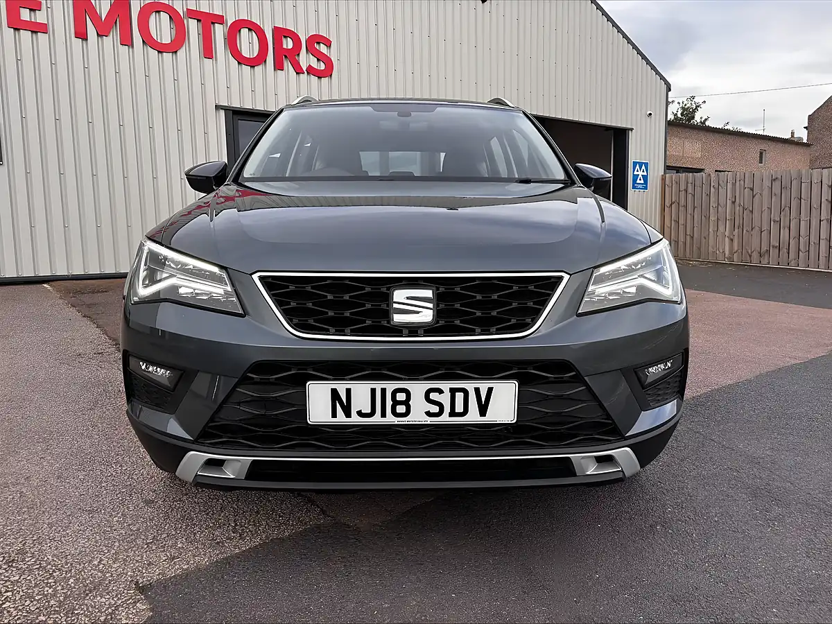 Used 2018 SEAT Ateca Se Technology Grey - Interior and Exterior details 7
