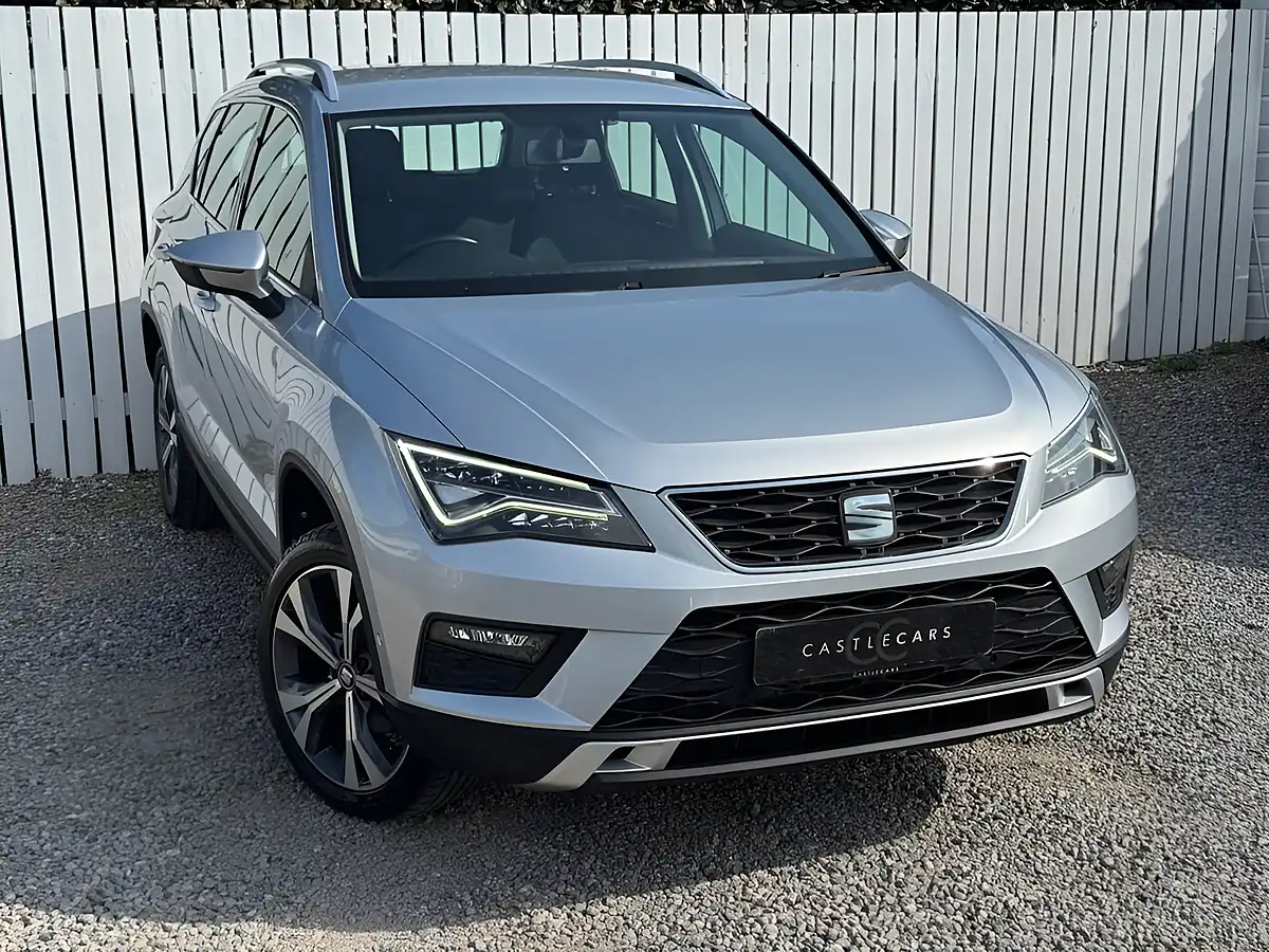 Used 2018 SEAT Ateca Se Technology Silver - Front View