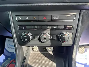 Used 2018 SEAT Ateca Se Technology Silver - Interior and Exterior details 18