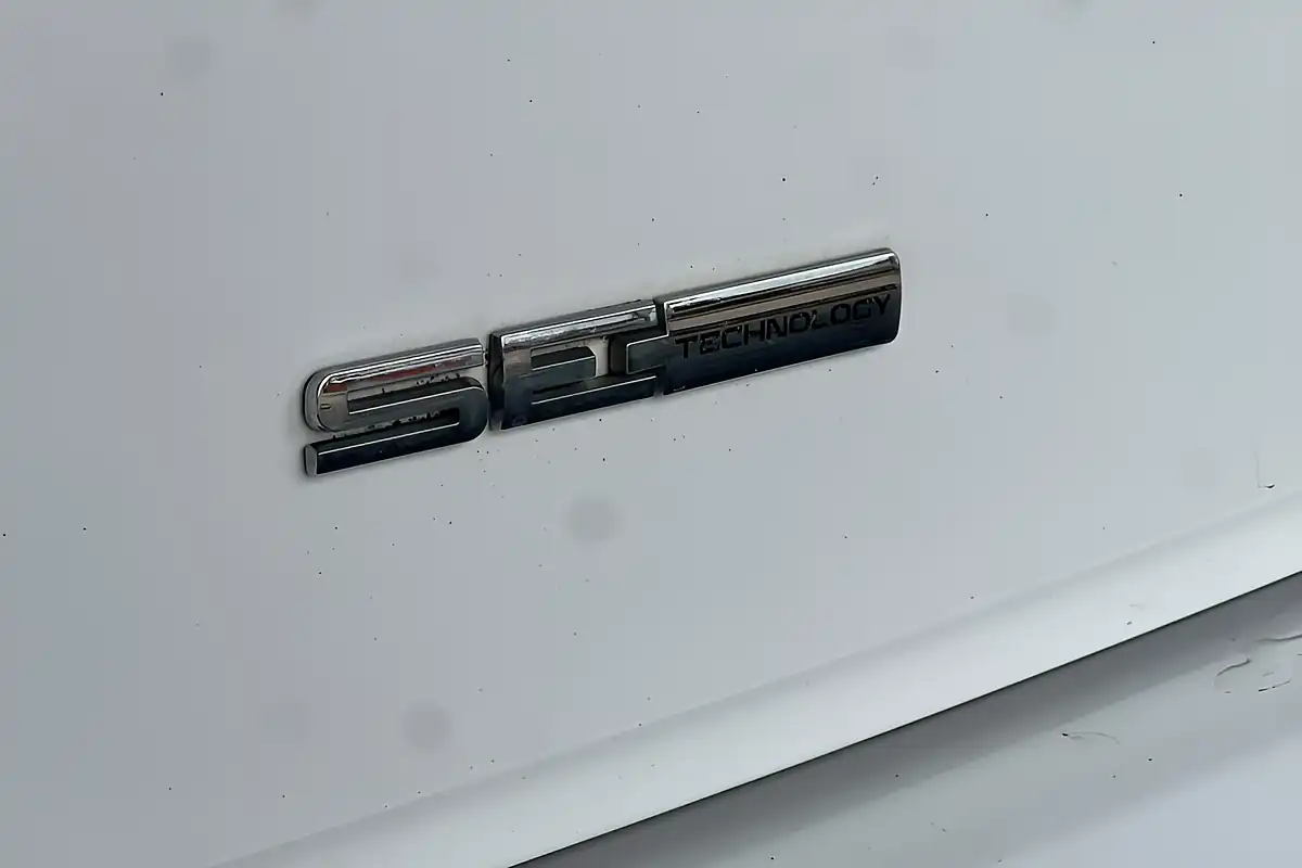 Used 2018 SEAT Ateca Se Technology White - Interior and Exterior details 11