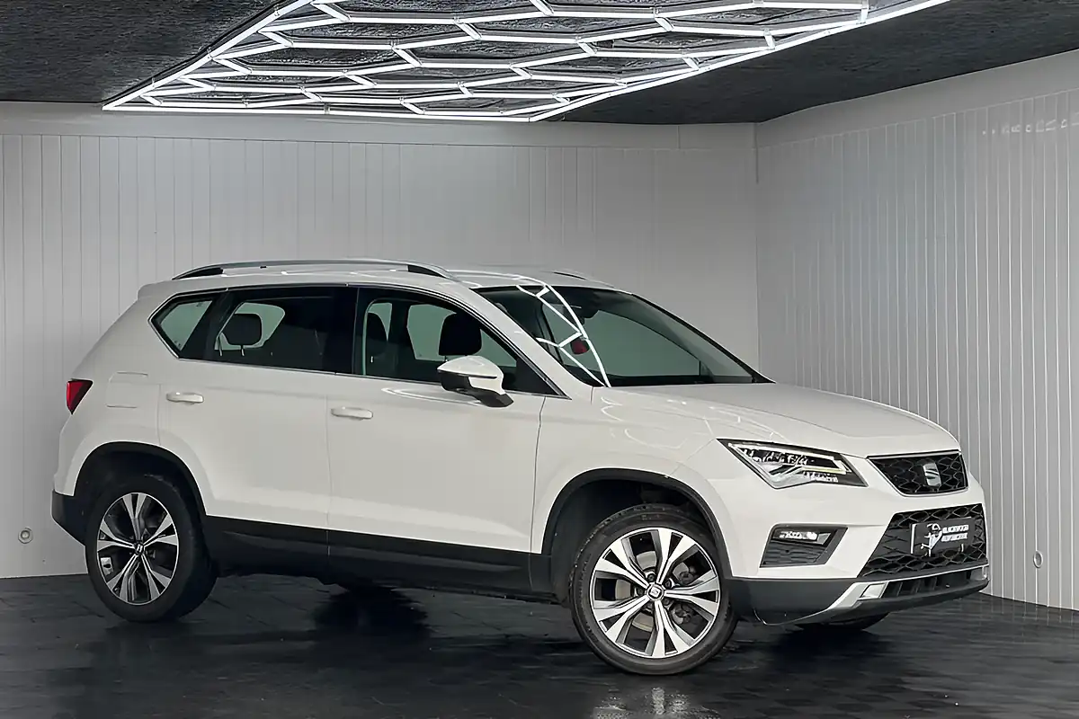 Used 2018 SEAT Ateca Se Technology White - Interior and Exterior details 2
