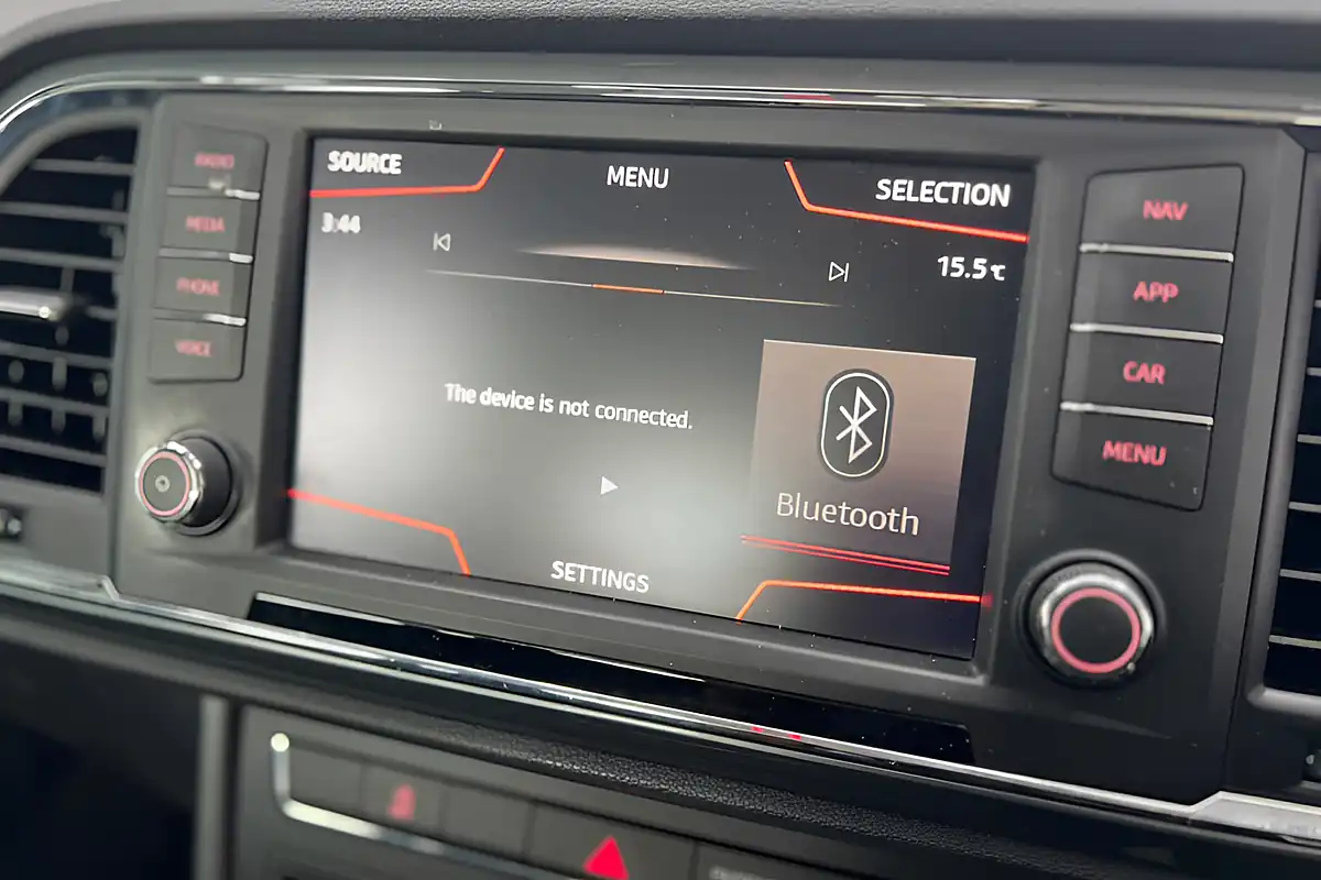 Used 2018 SEAT Ateca Se Technology White - Interior and Exterior details 20