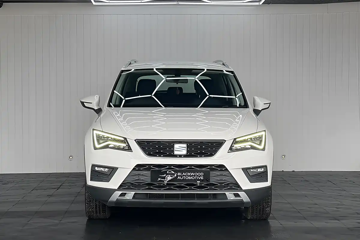 Used 2018 SEAT Ateca Se Technology White - Interior and Exterior details 4
