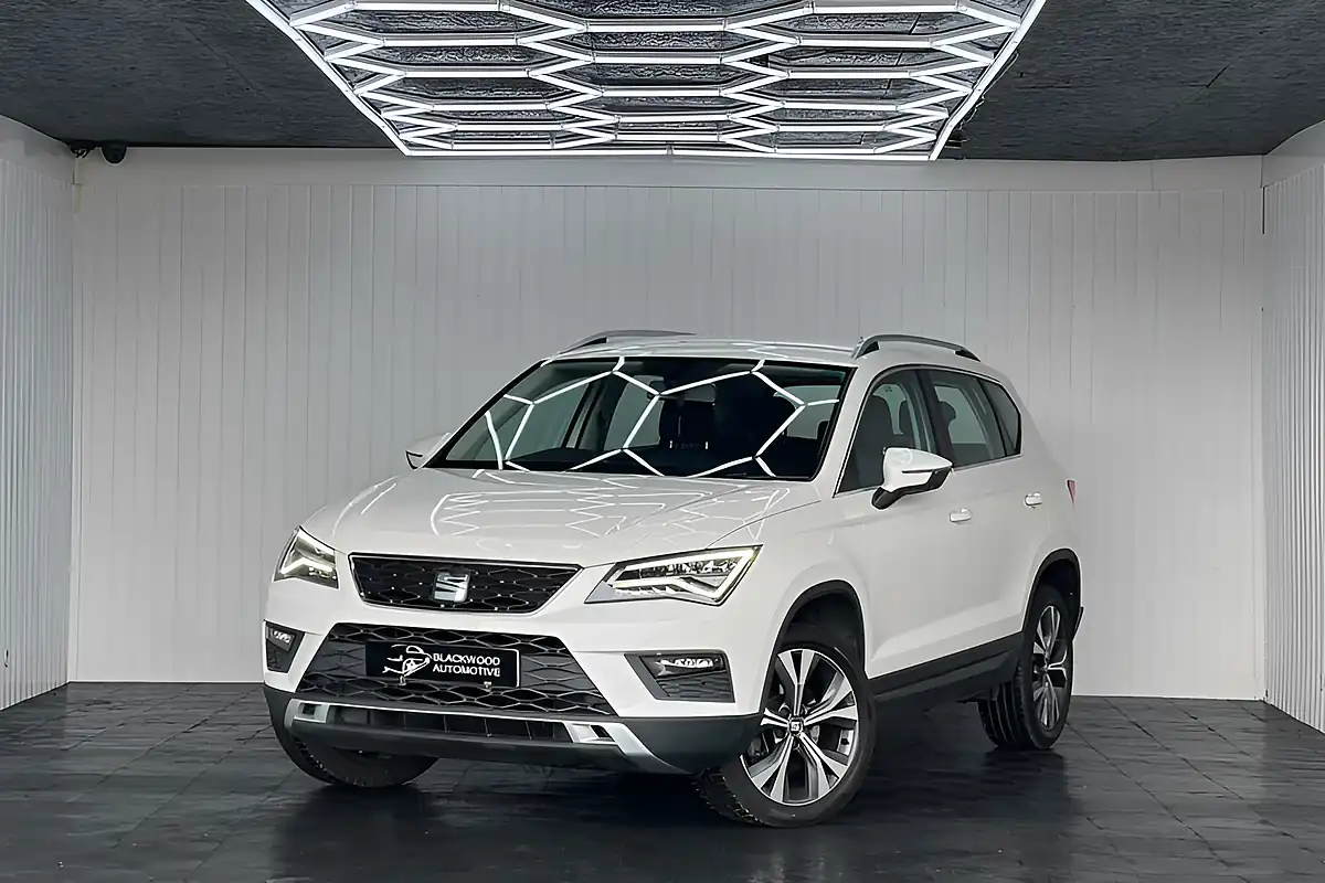 Used 2018 SEAT Ateca Se Technology White - Interior and Exterior details 7