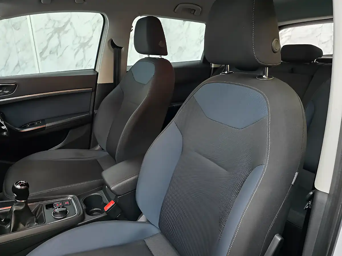 Used 2018 SEAT Ateca Se Technology White - Interior and Exterior details 15