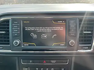 Used 2018 SEAT Ateca Se White - Interior and Exterior details 16