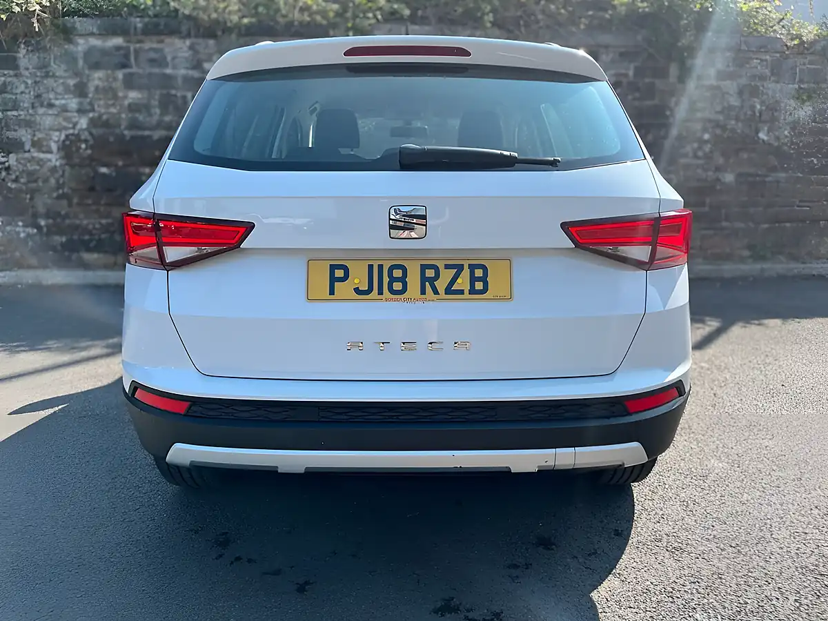 Used 2018 SEAT Ateca Se White - Interior and Exterior details 6