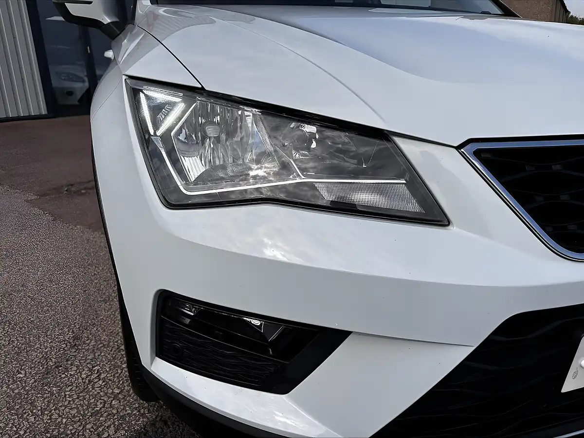 Used 2018 SEAT Ateca Se White - Interior and Exterior details 10
