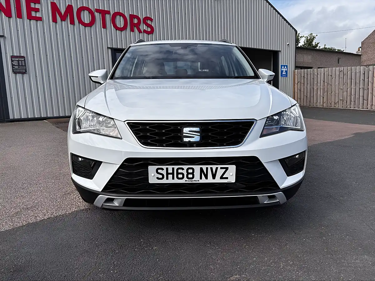 Used 2018 SEAT Ateca Se White - Interior and Exterior details 7