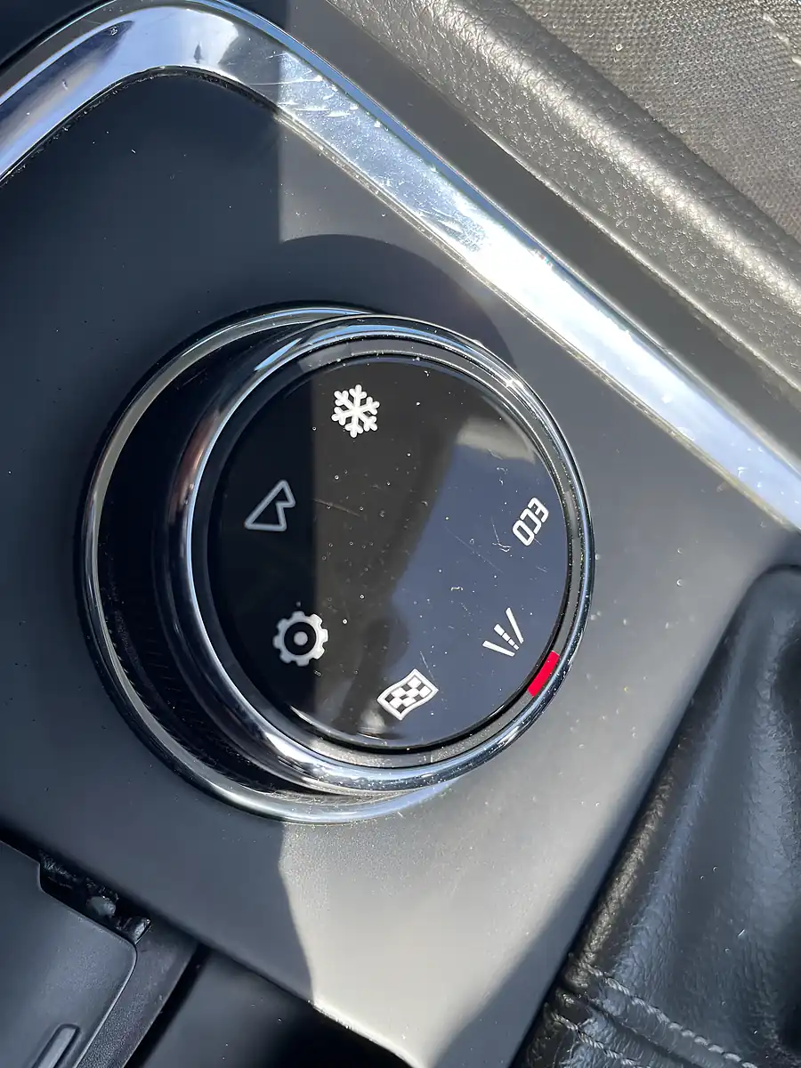 Used 2018 SEAT Ateca Se White - Interior and Exterior details 13