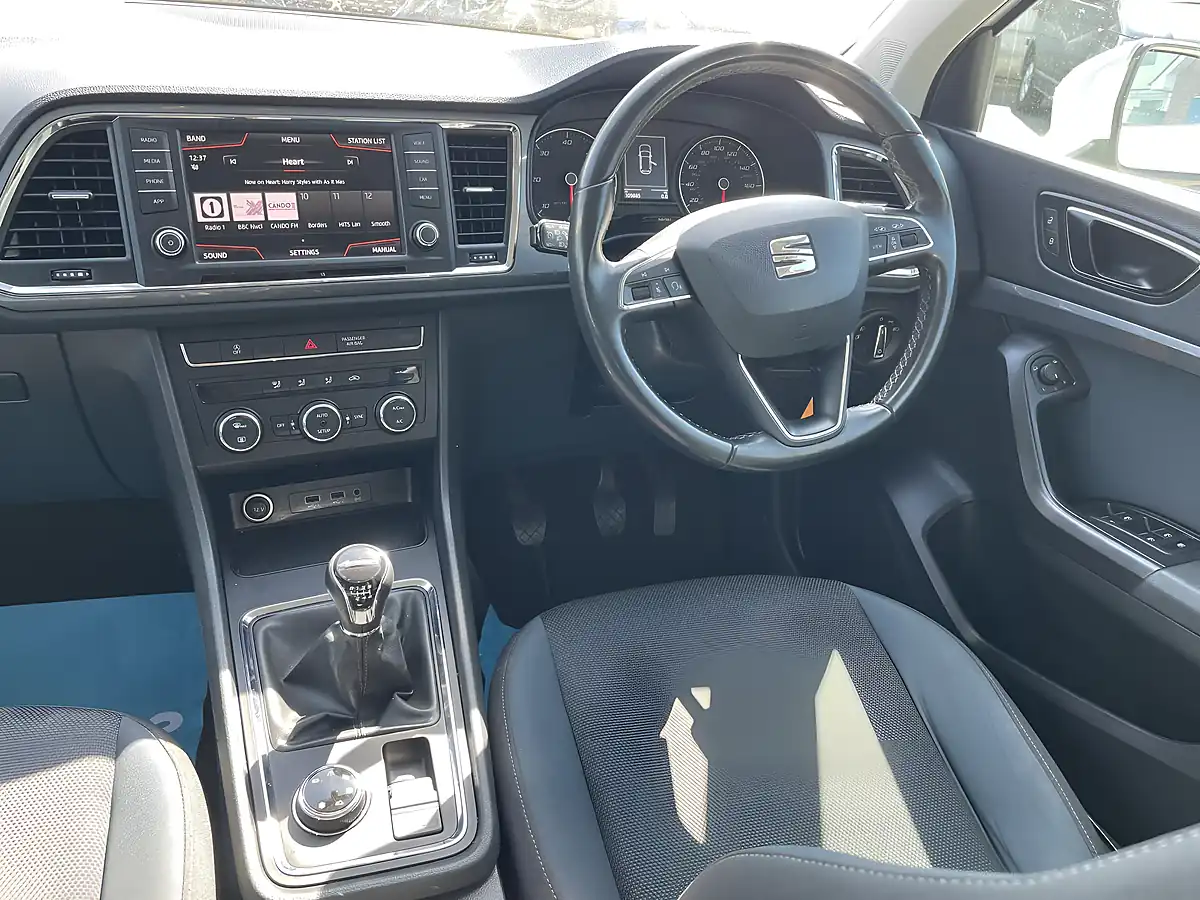 Used 2018 SEAT Ateca Se White - Interior and Exterior details 3