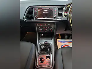 Used 2018 SEAT Ateca Se White - Interior and Exterior details 12
