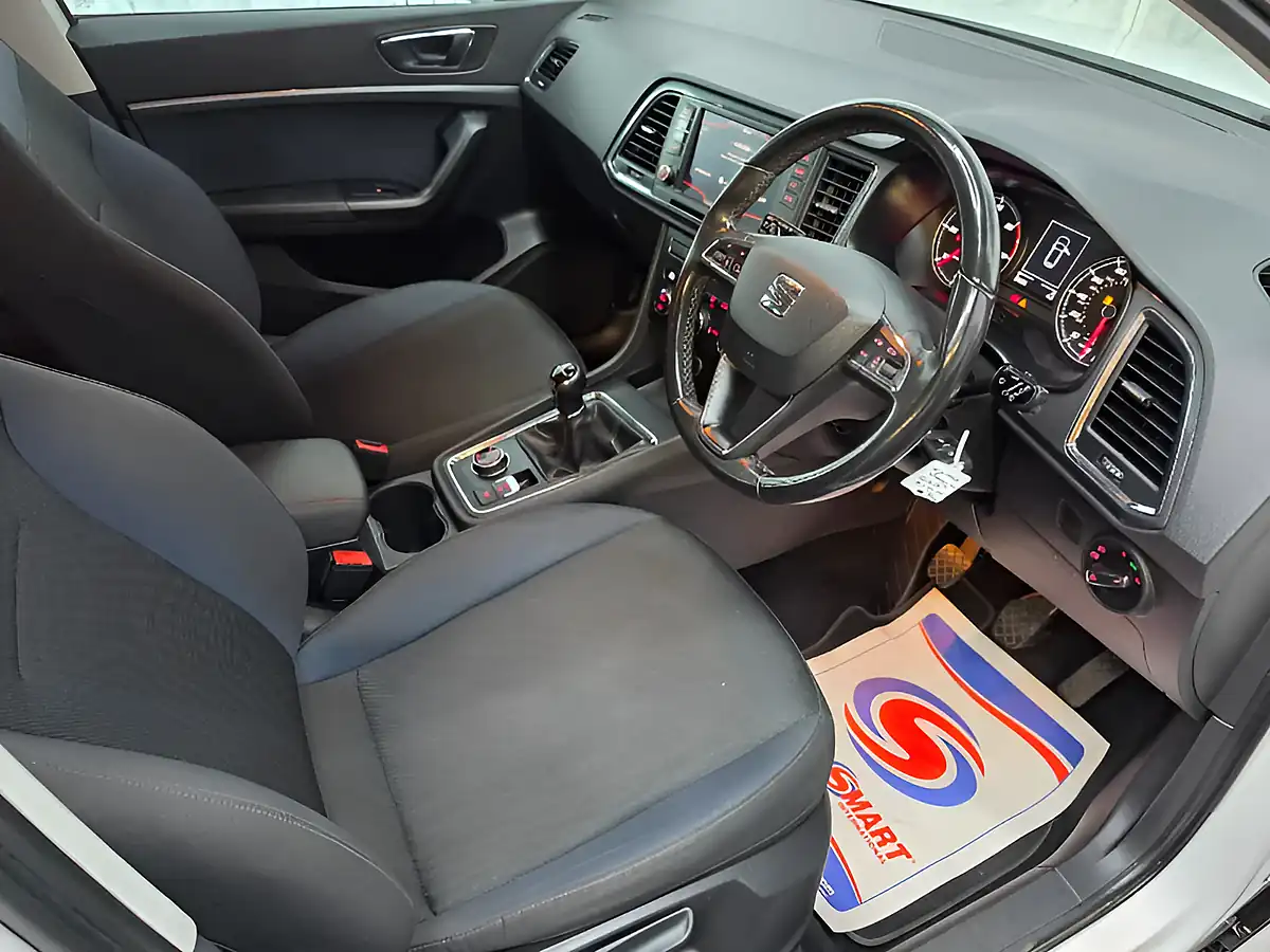 Used 2018 SEAT Ateca Se White - Interior and Exterior details 15