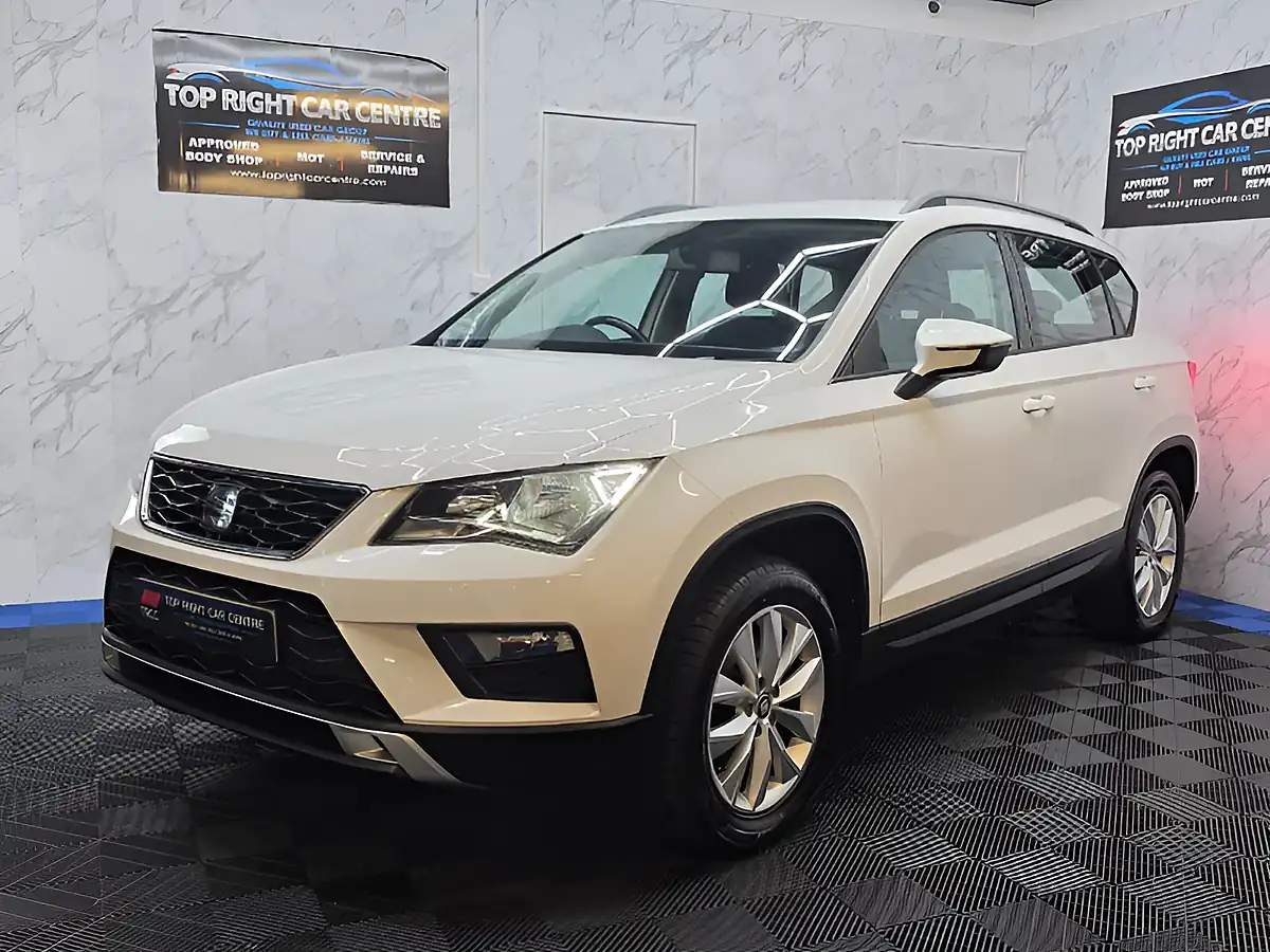 Used 2018 SEAT Ateca Se White - Interior and Exterior details 4
