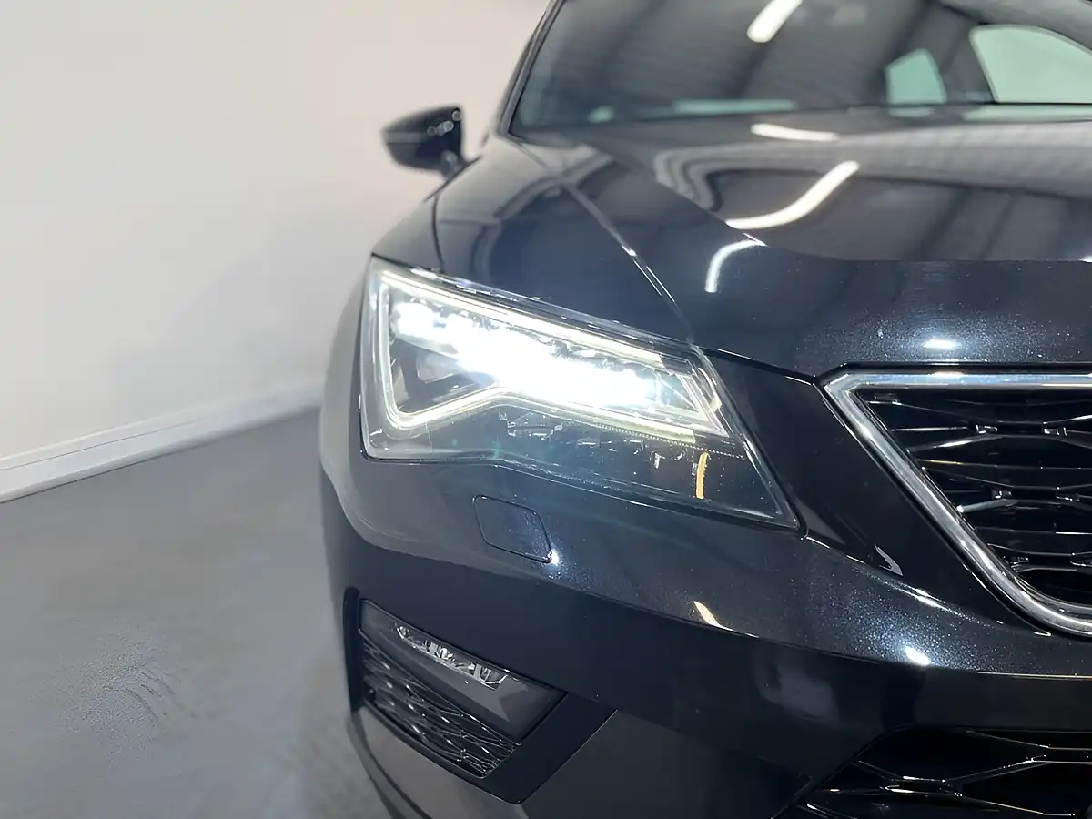 Used 2018 SEAT Ateca Xcellence Black - Interior and Exterior details 8