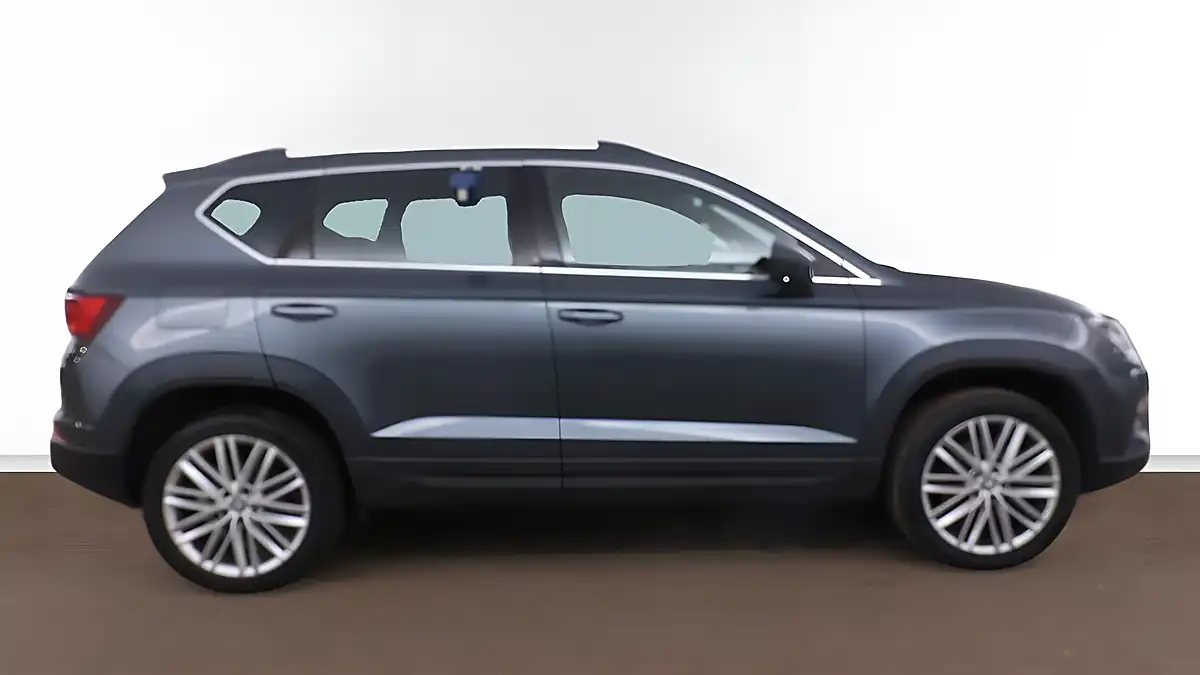 Used 2018 SEAT Ateca Xcellence Grey - Interior and Exterior details 5