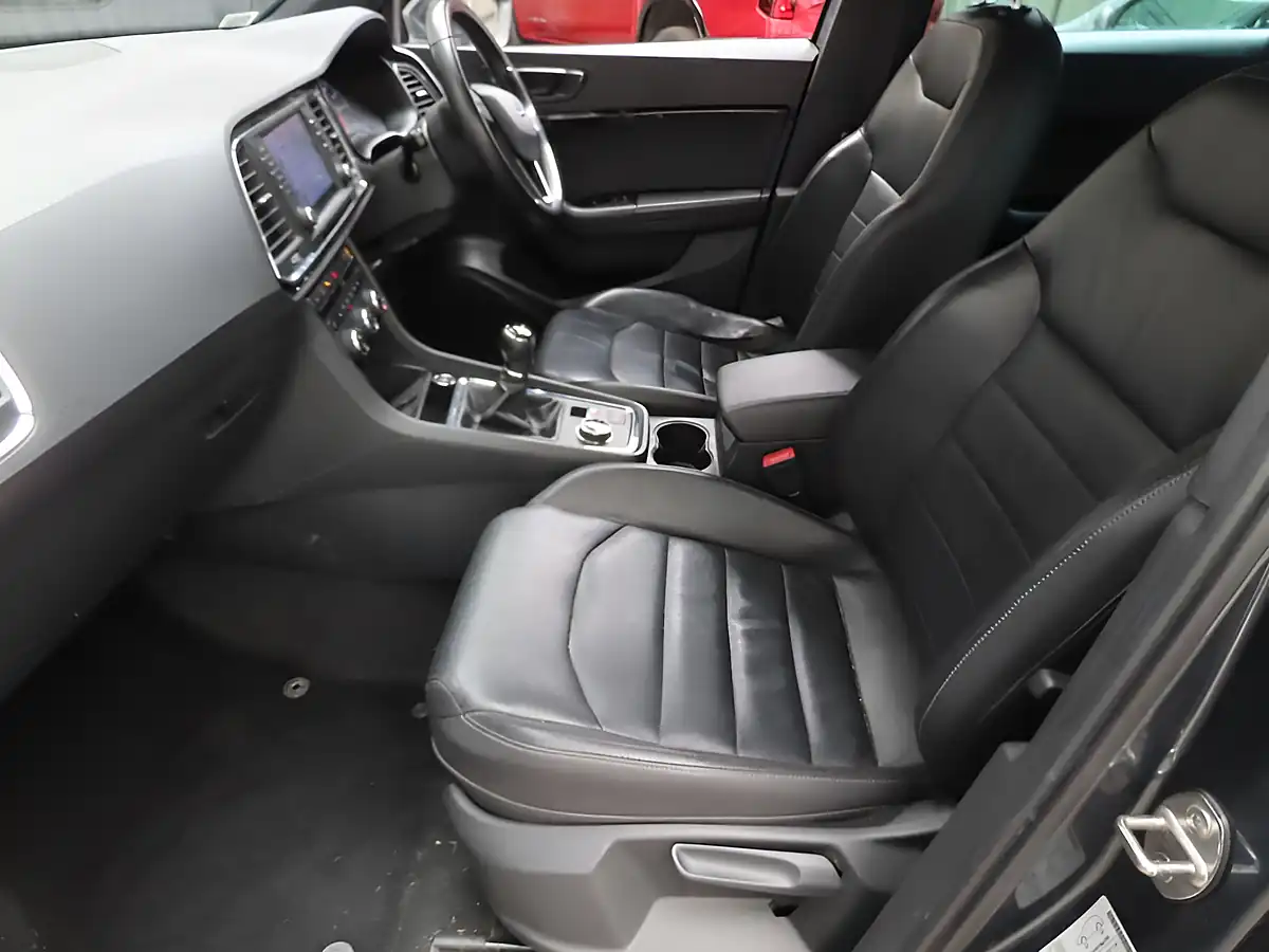 Used 2018 SEAT Ateca Xcellence Grey - Interior and Exterior details 6