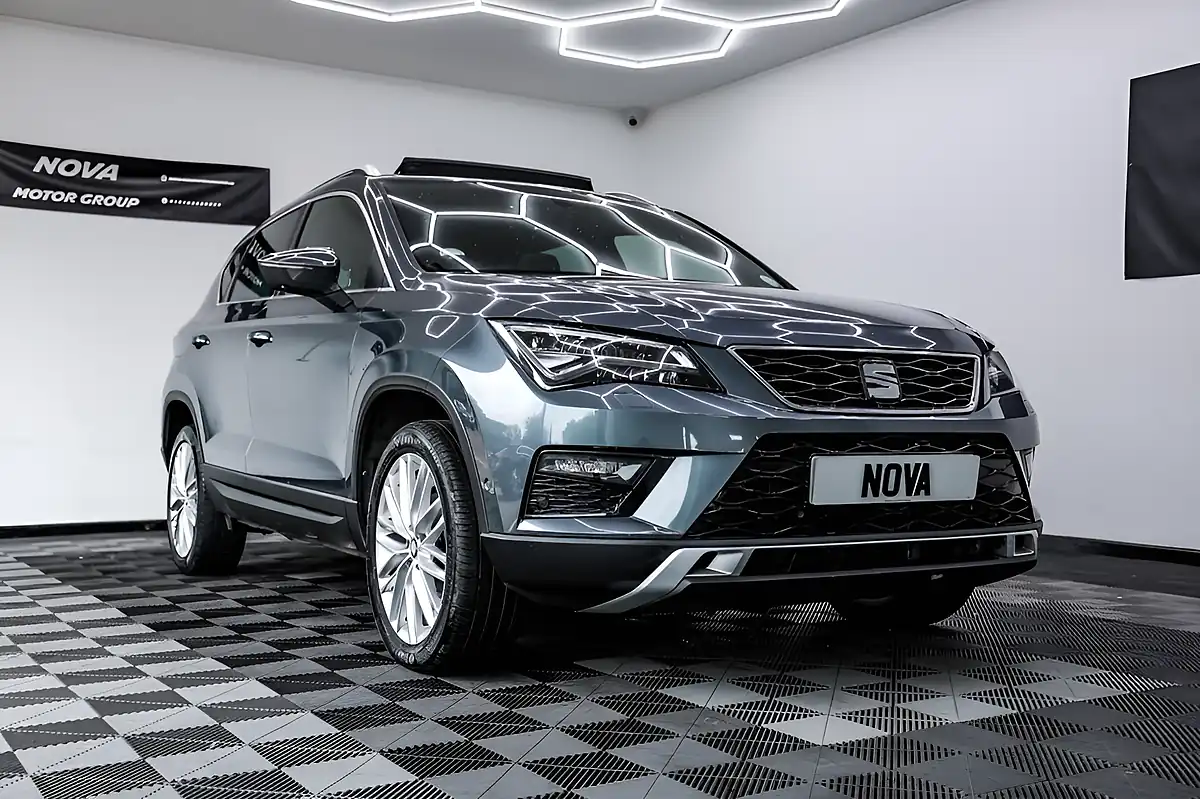 Used 2018 SEAT Ateca Xcellence Grey - Interior and Exterior details 3