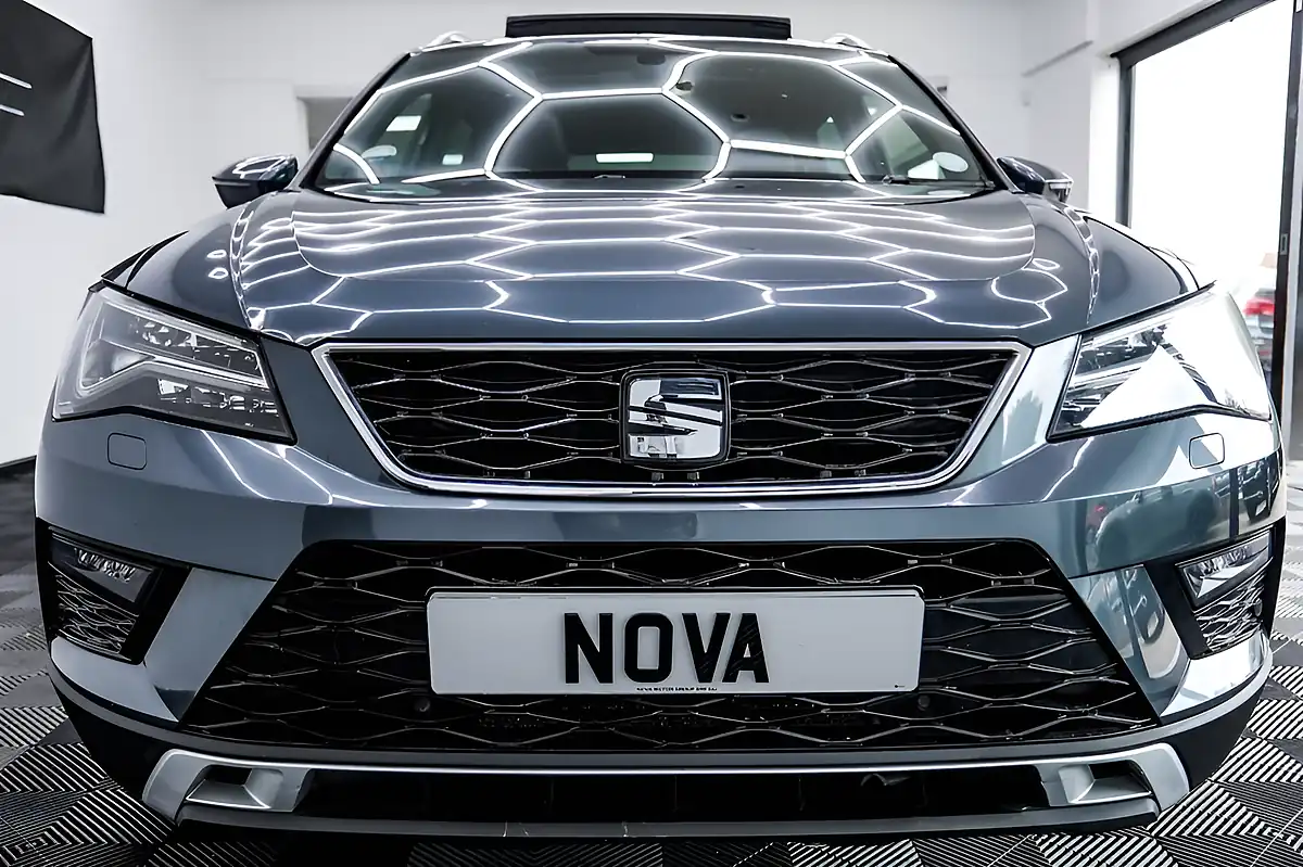 Used 2018 SEAT Ateca Xcellence Grey - Interior and Exterior details 8