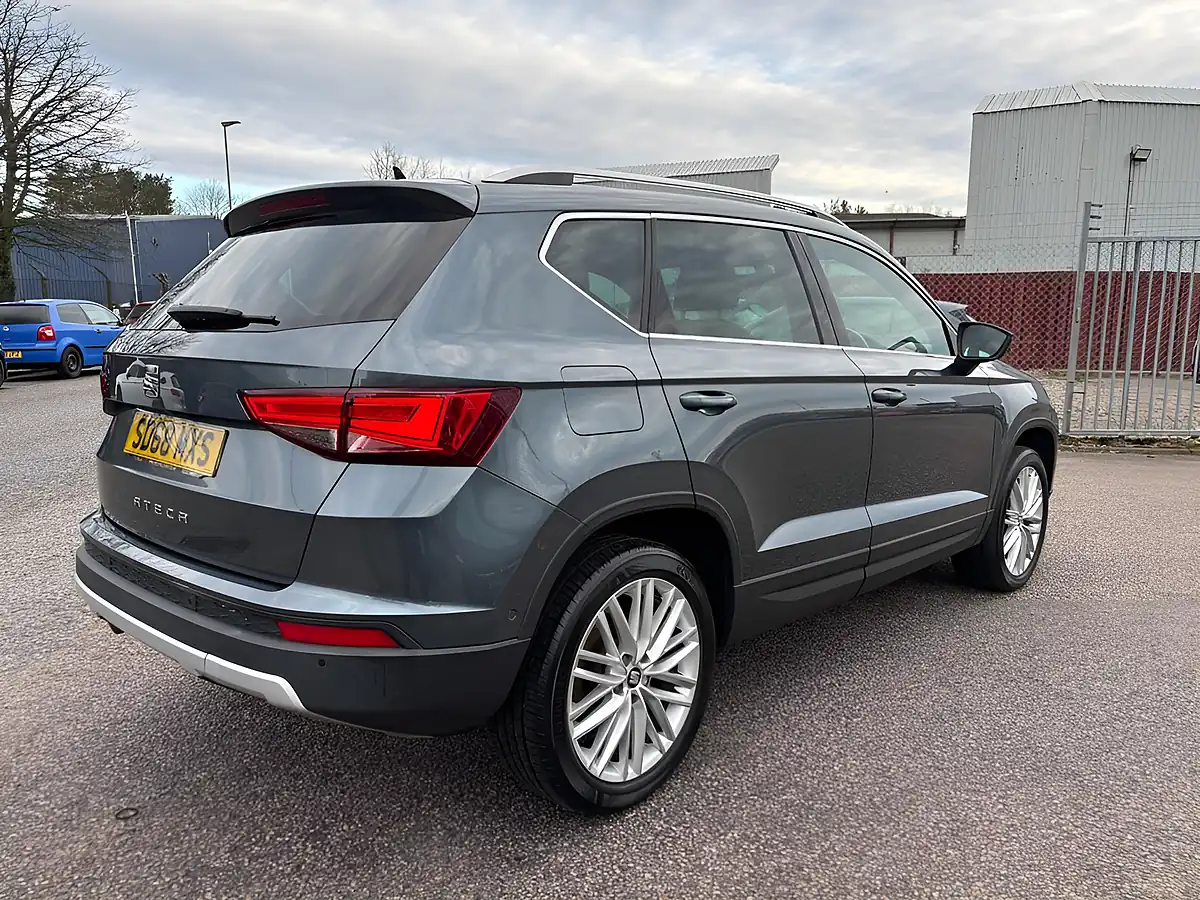 Used 2018 SEAT Ateca Xcellence Grey - Interior and Exterior details 11