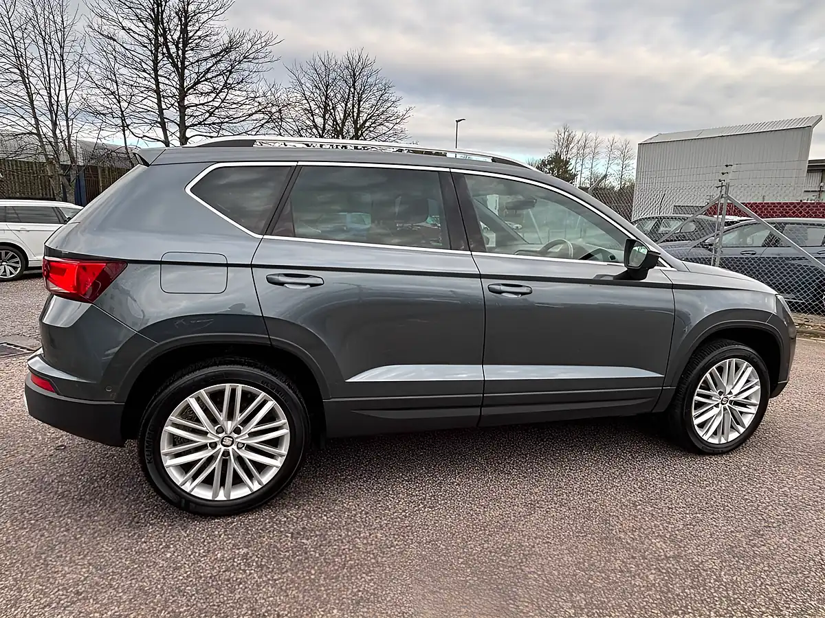 Used 2018 SEAT Ateca Xcellence Grey - Interior and Exterior details 12
