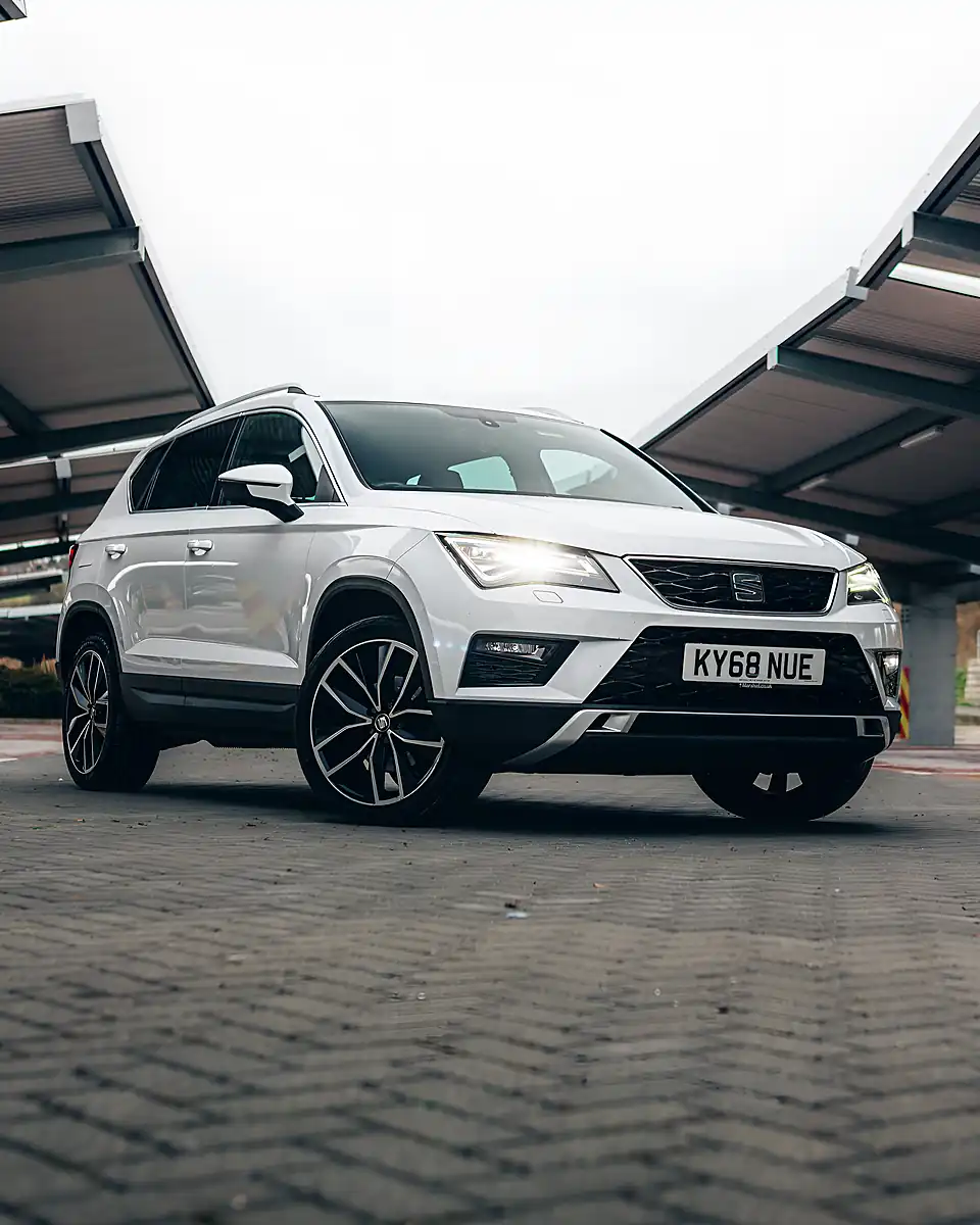 Used 2018 SEAT Ateca Xcellence Nevada White - Front View