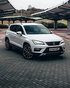 Used 2018 SEAT Ateca Xcellence Nevada White - Interior and Exterior details 11