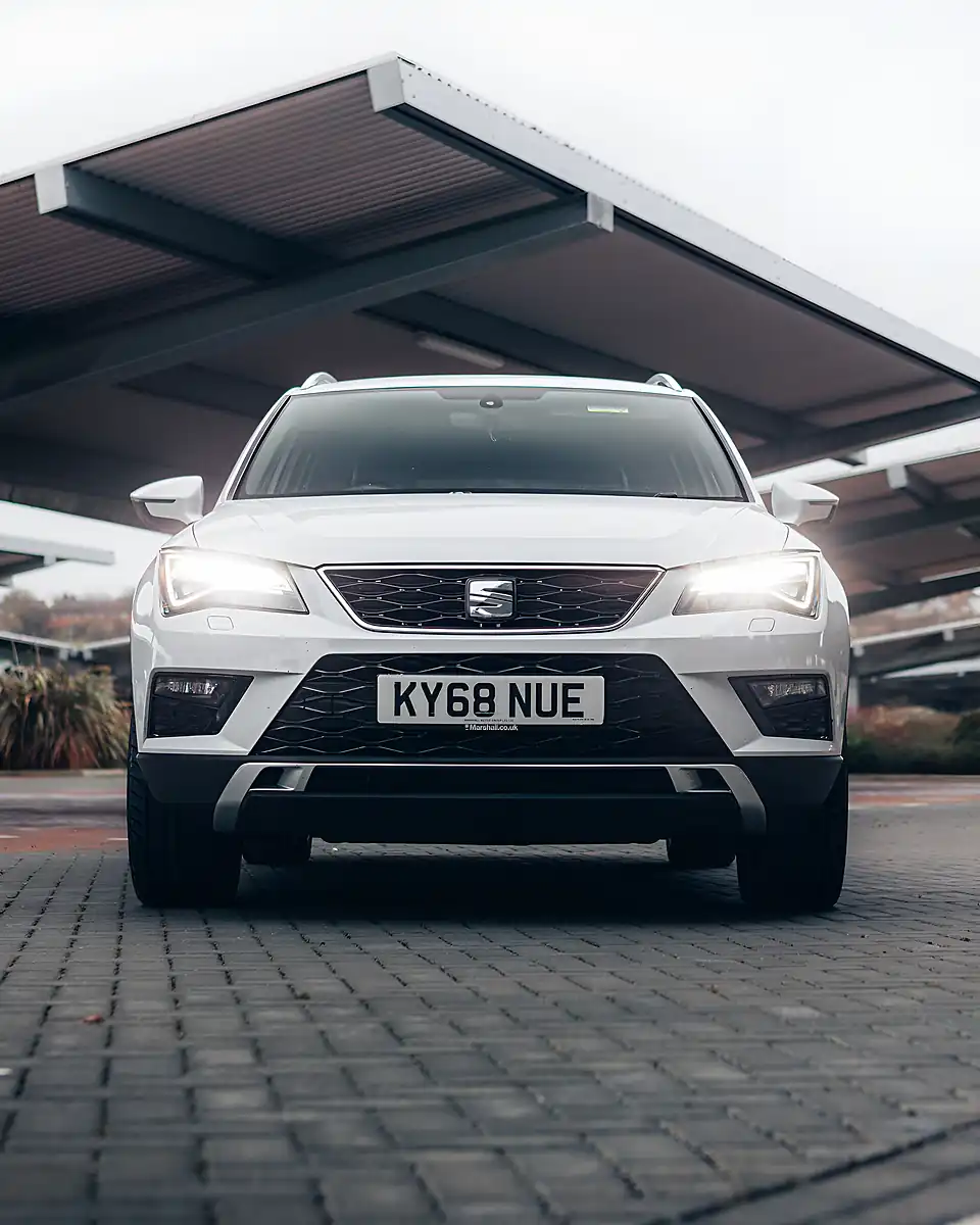 Used 2018 SEAT Ateca Xcellence Nevada White - Interior and Exterior details 18