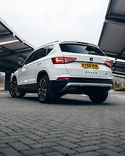 Used 2018 SEAT Ateca Xcellence Nevada White - Interior and Exterior details 5