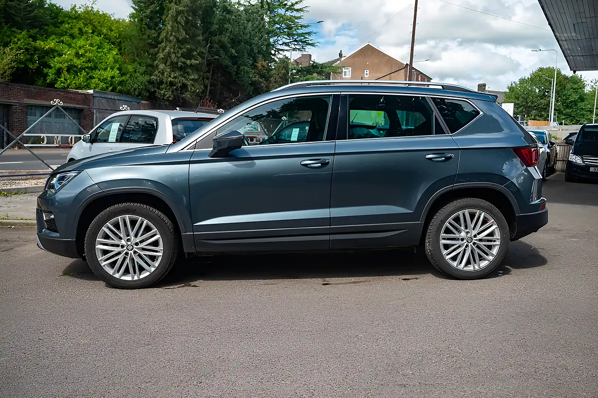 Used 2018 SEAT Ateca Xcellence Rhodium Grey - Interior and Exterior details 5