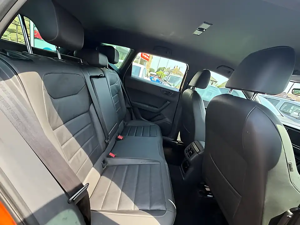 Used 2018 SEAT Ateca Xcellence Samoa Orange - Interior and Exterior details 10