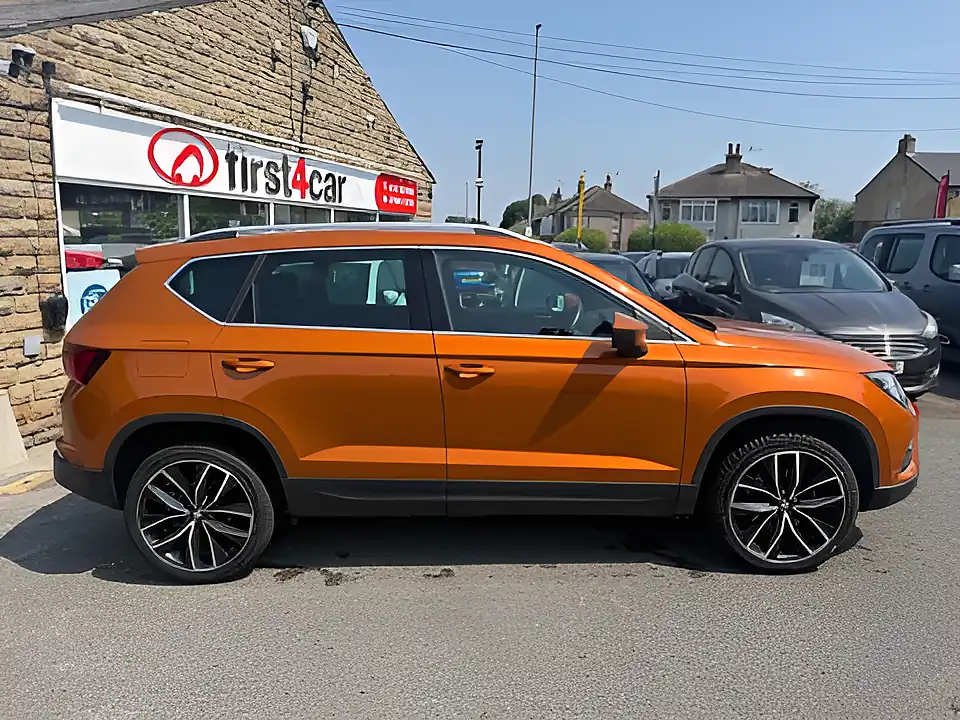 Used 2018 SEAT Ateca Xcellence Samoa Orange - Interior and Exterior details 6