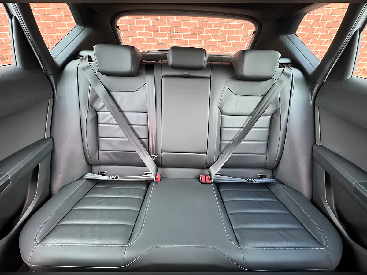 Used 2018 SEAT Ateca Xcellence White - Interior and Exterior details 19