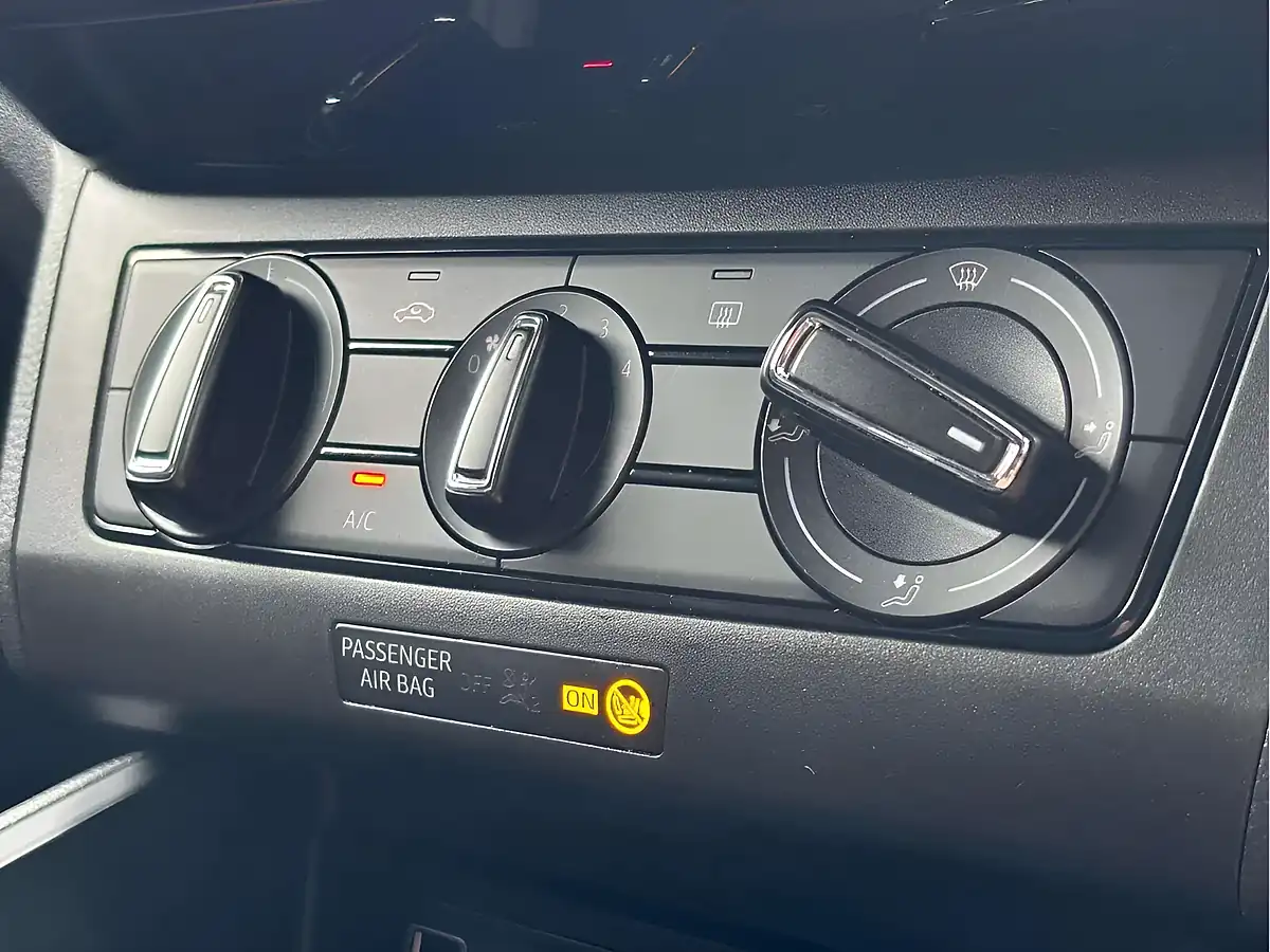 Used 2018 SEAT Ibiza Fr Black - Interior and Exterior details 16