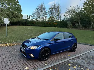 Used 2018 SEAT Ibiza Fr Blue - Interior and Exterior details 10