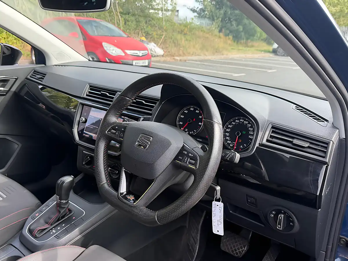 Used 2018 SEAT Ibiza Fr Brilliant Black - Interior and Exterior details 11