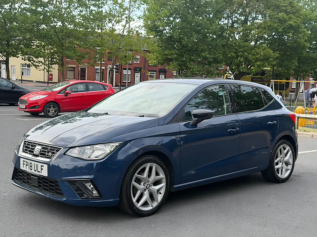 Used 2018 SEAT Ibiza Fr Brilliant Black - Interior and Exterior details 3