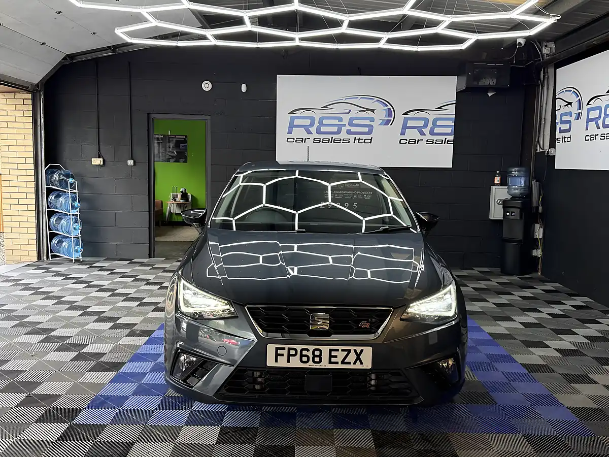 Used 2018 SEAT Ibiza Fr Grey - Interior and Exterior details 2