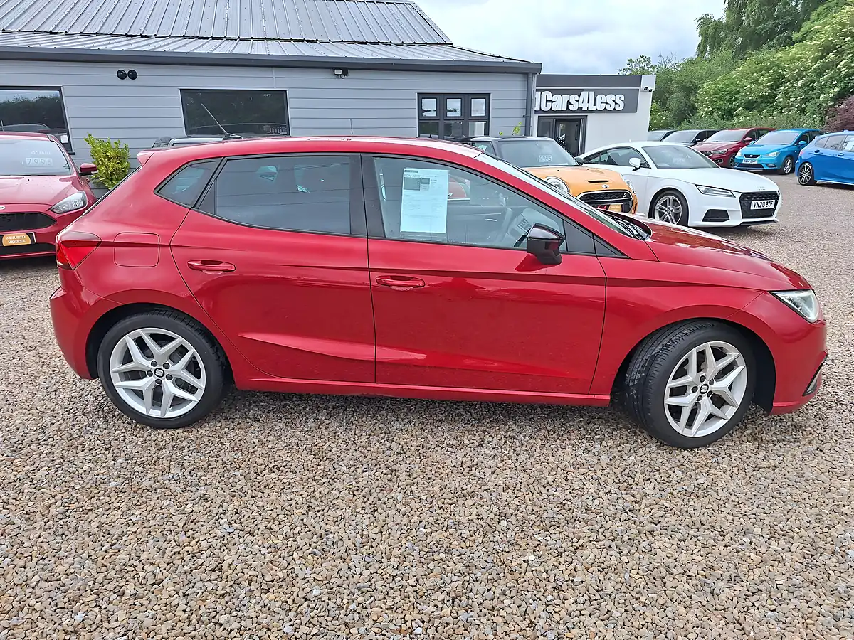 Used 2018 SEAT Ibiza Fr Red - Interior and Exterior details 13