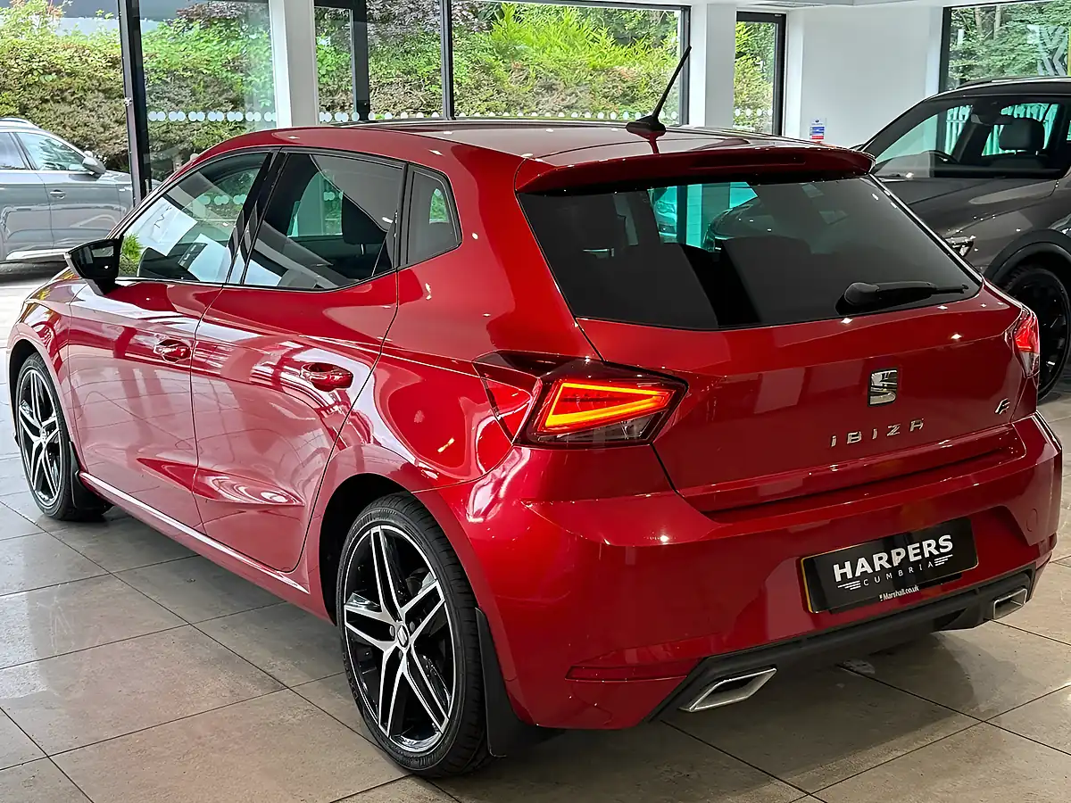 Used 2018 SEAT Ibiza Fr Red - Interior and Exterior details 16