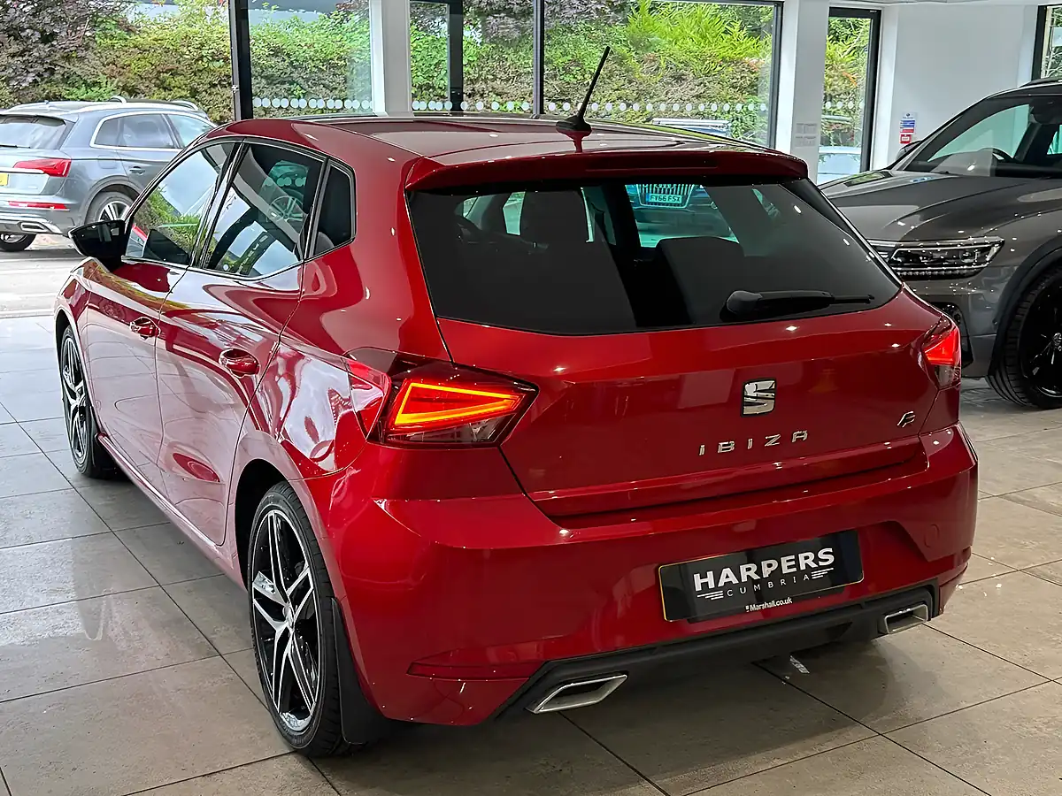 Used 2018 SEAT Ibiza Fr Red - Interior and Exterior details 17