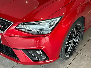 Used 2018 SEAT Ibiza Fr Red - Interior and Exterior details 4