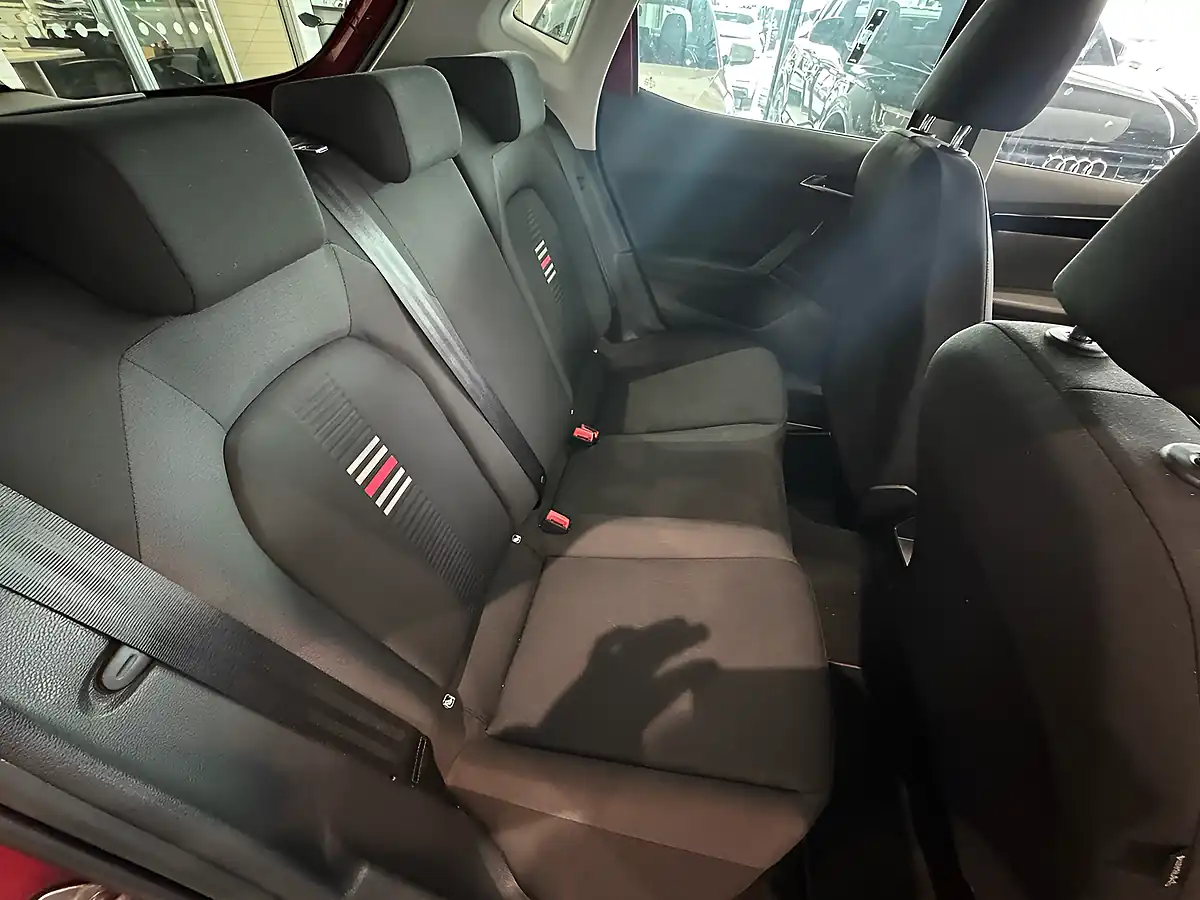 Used 2018 SEAT Ibiza Fr Red - Interior and Exterior details 6