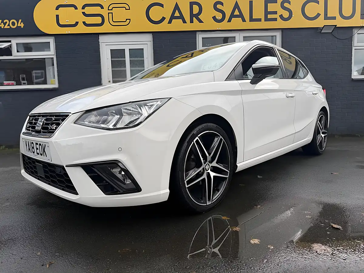 Used 2018 SEAT Ibiza Fr White - Interior and Exterior details 13