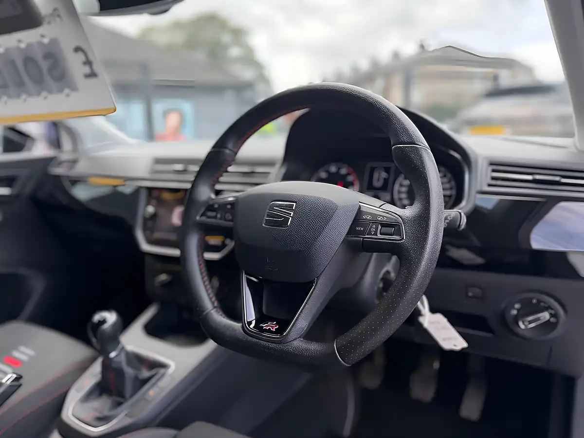 Used 2018 SEAT Ibiza Fr White - Interior and Exterior details 20