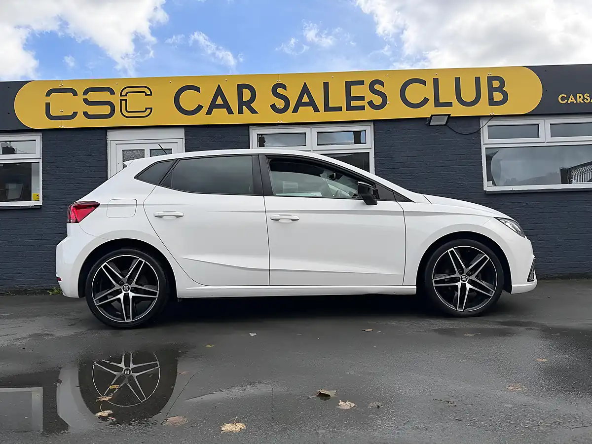 Used 2018 SEAT Ibiza Fr White - Interior and Exterior details 7