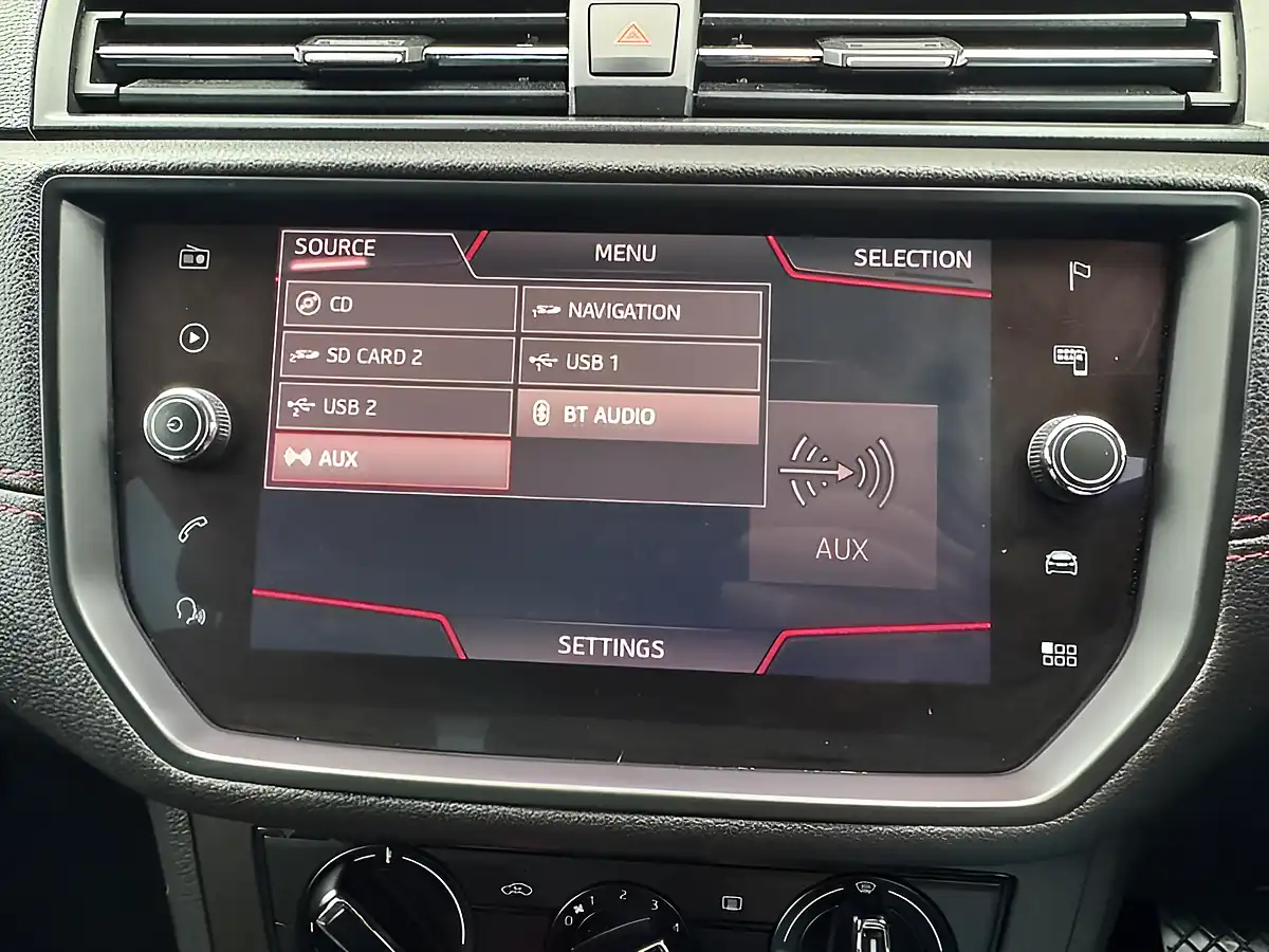 Used 2018 SEAT Ibiza Fr White - Interior and Exterior details 13