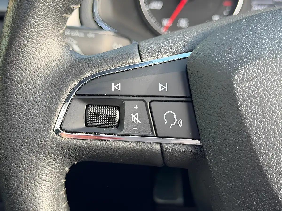 Used 2018 SEAT Ibiza Se Design Blue - Interior and Exterior details 17