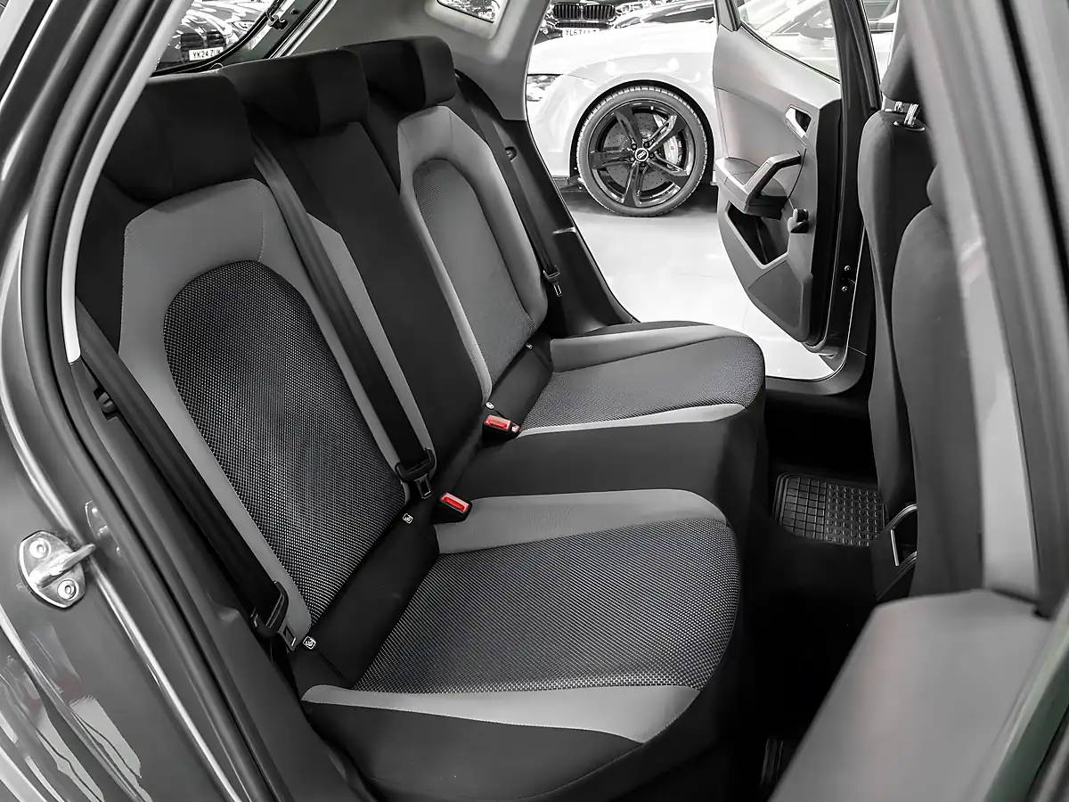 Used 2018 SEAT Ibiza Se Monsoon Grey - Interior and Exterior details 14